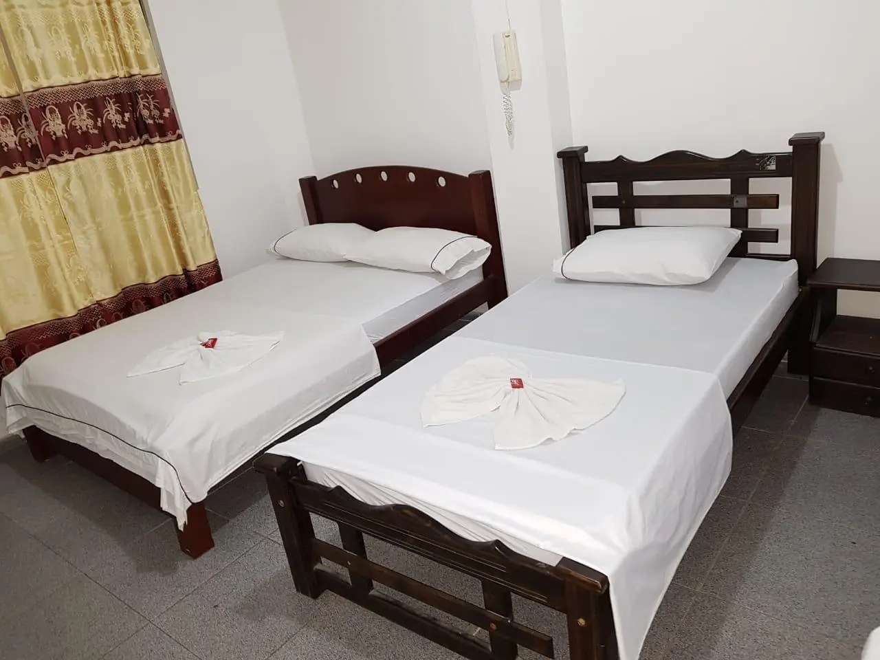 Habitación con dos camas