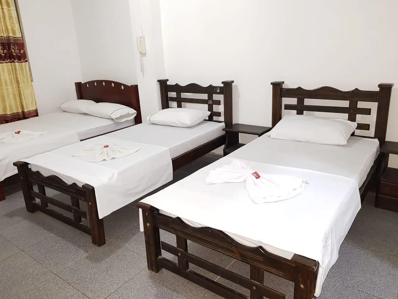 Habitación familiar con tres camas